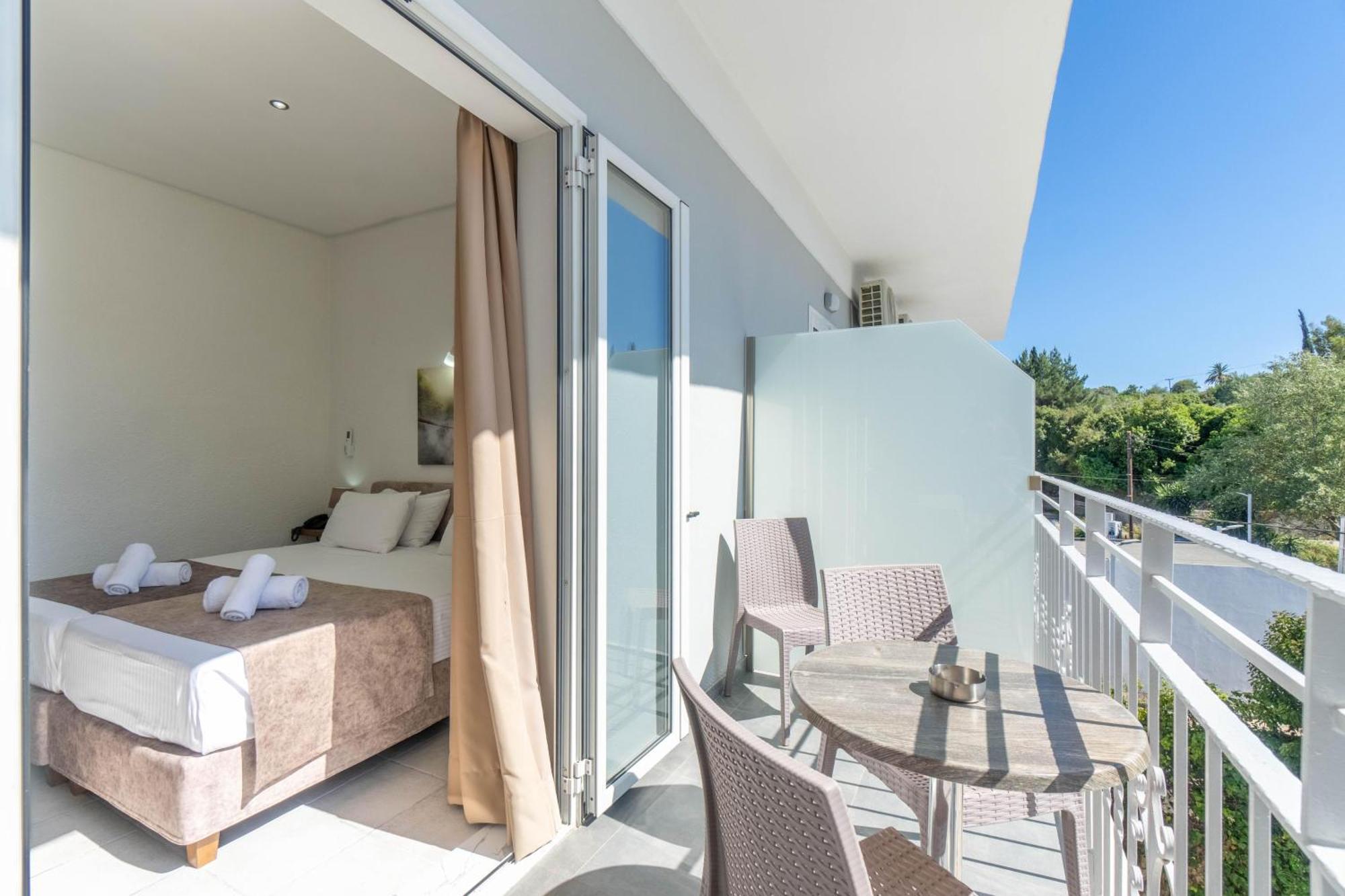 Angela Hotel & Apartments Gouvia Luaran gambar